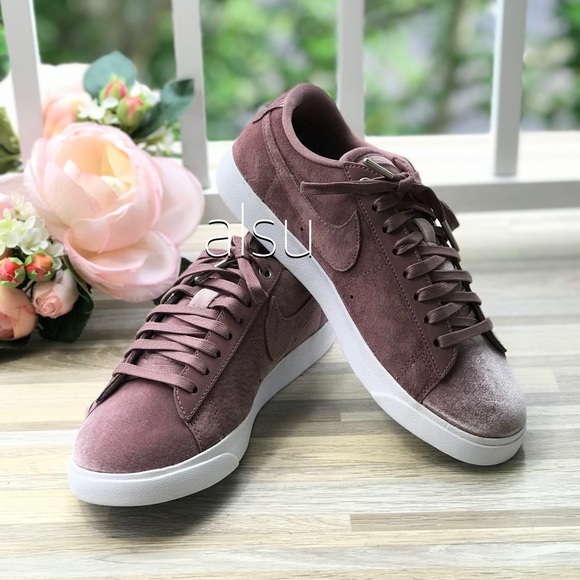 Nike Blazer Low LX WMNS - Picture 3 of 8